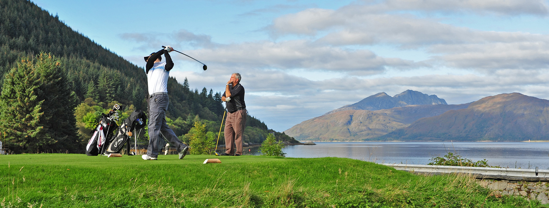 Guests at Birchbrae Highland Lodges enjoy free golf at the Dragon's Tooth Golf Course
